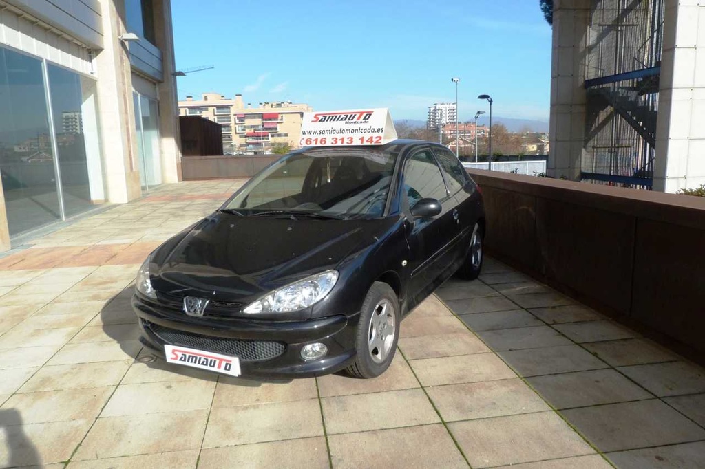 Peugeot 6 Xs Line 1 4i 75cv 3p